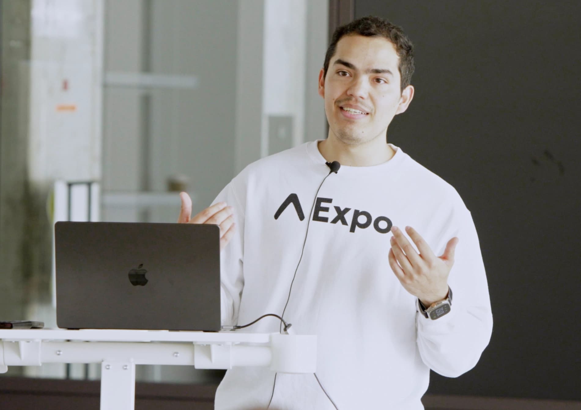 Alberto Moedano (Beto), React Native and Expo instructor